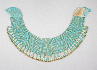 Dokumentasi “Broad collar”; Egyptian faience. Minneapolis Institute of Art.