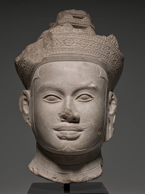 Head from an image of Vishnu or a deified king, начало IX века