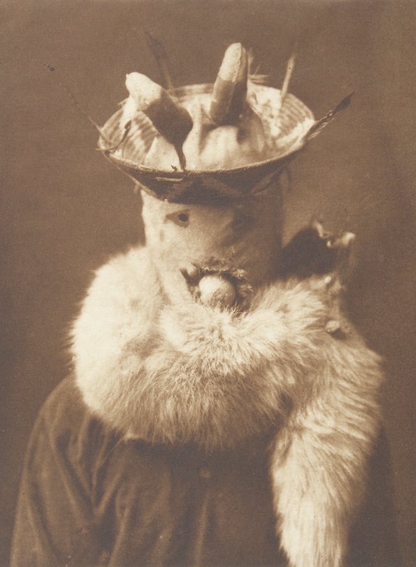 Ga(n)askidi - Navaho, Edward S. Curtis, c. 1904