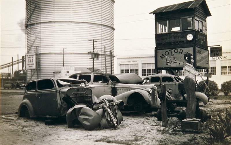 Auto Graveyard, Tampa, Florida, Walker Evans, 1941