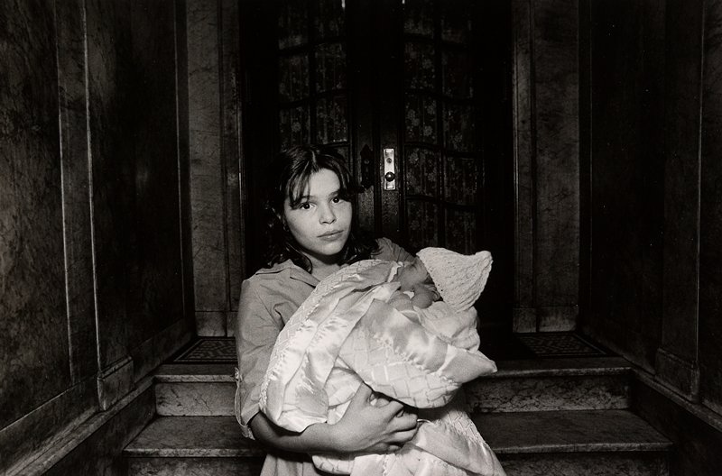 Jeanette and Chastity Sandy, Mary Ellen Mark, 1978
