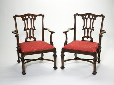Dokumentasi “Armchair, one of a pair”; Mahogany. Minneapolis Institute of Art.