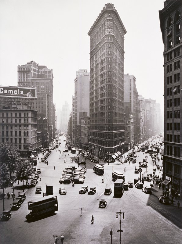 Flatiron Building, Manhattan, Berenice Abbott, 1930–33