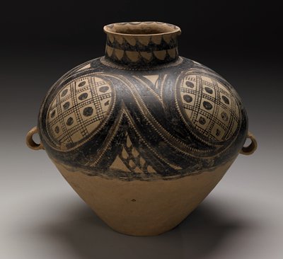 Dokumentasi “Storage jar”; Banshan type Earthenware with painted spiral decor. Minneapolis Institute of Art.