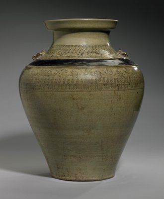 Dokumentasi “Storage jar”; Phayao ware Stoneware with incised and stamped decor under celadon and brown glaze. Minneapolis Institute of Art.