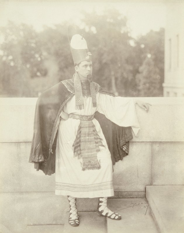 Pharoah Character from the Minneapolis Civic Player's Pageant Swords and Plowshares, The Minneapolis Institute of Arts, Джесси Тарбокс Билс, 1919