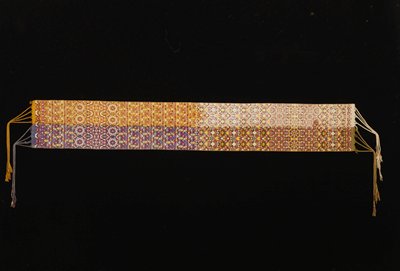 Dokumentasi “Wedding Belt”; Silk, lampas weave. Minneapolis Institute of Art.