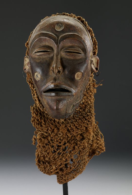 Mwana Pwo Mask, 20th century