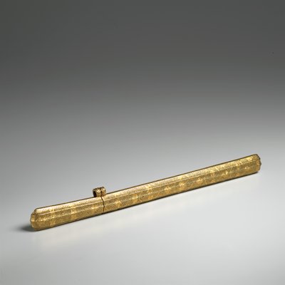 Dokumentasi “Belt Case”; Iron with gold inlay. Minneapolis Institute of Art.