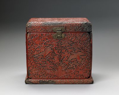 Dokumentasi “Cosmetic Cabinet”; Carved red lacquer on a softwood frame. Minneapolis Institute of Art.