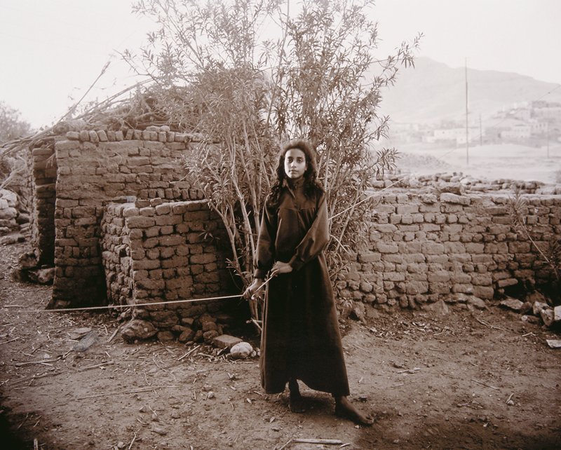 Sloe-Eyed Girl, Egypt, Linda Connor, 1989