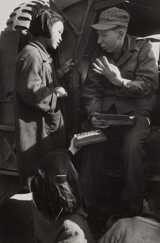 Cigarette Business in Pusan, South Korea, Werner Bischof, 1952