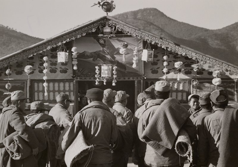 Chinese New Year, Koje-do, South Korea, Werner Bischof, 1952