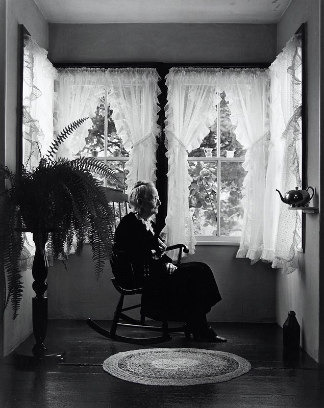 Grandma Moses, Eagle Bridge, New York, Arnold Newman, 1949