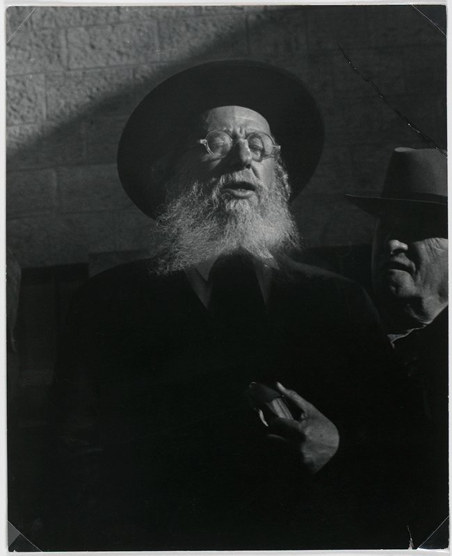 At a funeral procession for the ashes of 200, 000 concentration camp victims of Germany and Austria, to be buried near the Tomb of the Kings, Jerusalem, Robert Capa, 1950