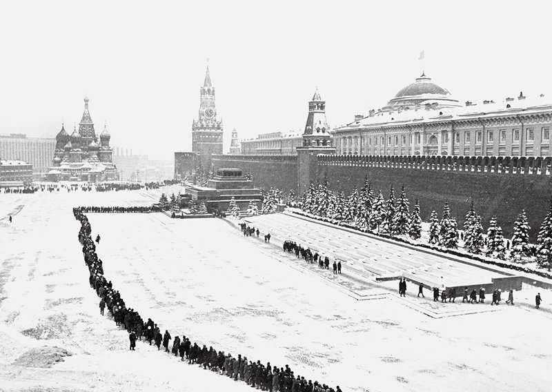 Queue for Lenin's Tomb, Dmitrii Baltermants, 1959