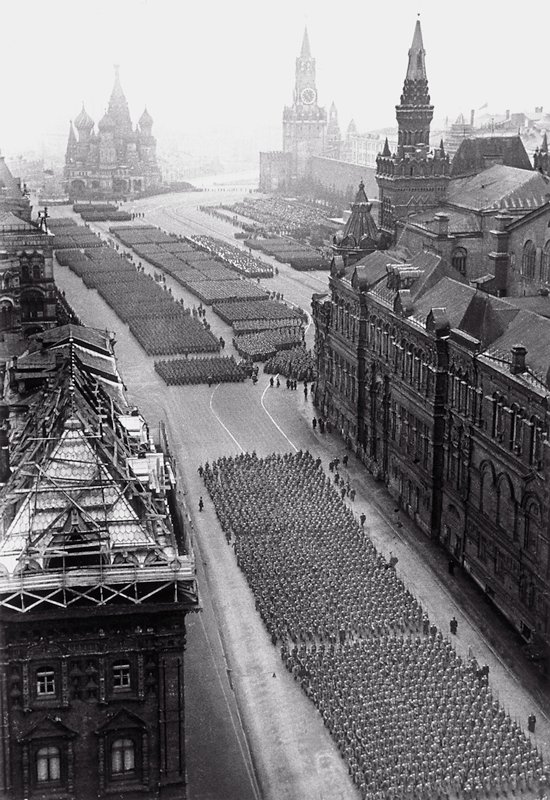 Red Square, Moscow, Dmitrii Baltermants, 1946