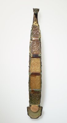 Dokumentasi “Belt hook”; Gilt bronze with jade inlay. Minneapolis Institute of Art.