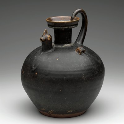 Dokumentasi “Chicken-Head Ewer”; Yue ware Stoneware with dark brown glaze. Minneapolis Institute of Art.