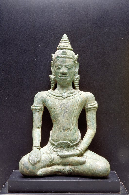 Seated Buddha, 12th-13th century