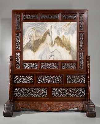 Dokumentasi “Screen”; Huanghuali, tie-li-mu, and ta-li marble. Minneapolis Institute of Art.