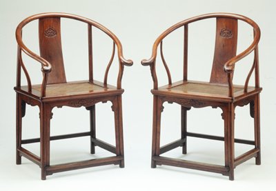Dokumentasi “Anggota kelompok terkait: Roundback Armchair, one of a pair (94.59.2)”. Minneapolis Institute of Art.