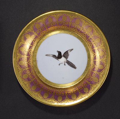 Dokumentasi “Anggota kelompok terkait: Saucer from a tea service for twelve (81.101.19)”. Minneapolis Institute of Art.