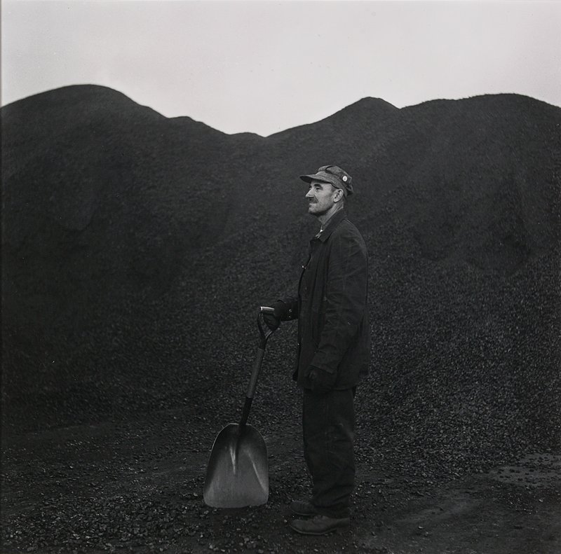 Minneapolis Coalworker, Jerome Liebling, 1950