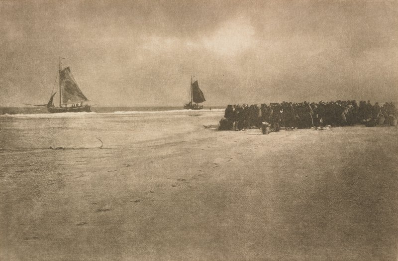On a Dutch Shore, James Craig Annan, October 1904