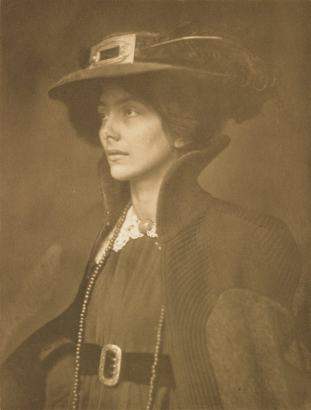 Frau Mathasius, James Craig Annan, October 1904
