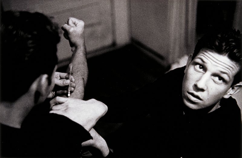 Untitled (two men, one shooting up), Larry Clark, 1963