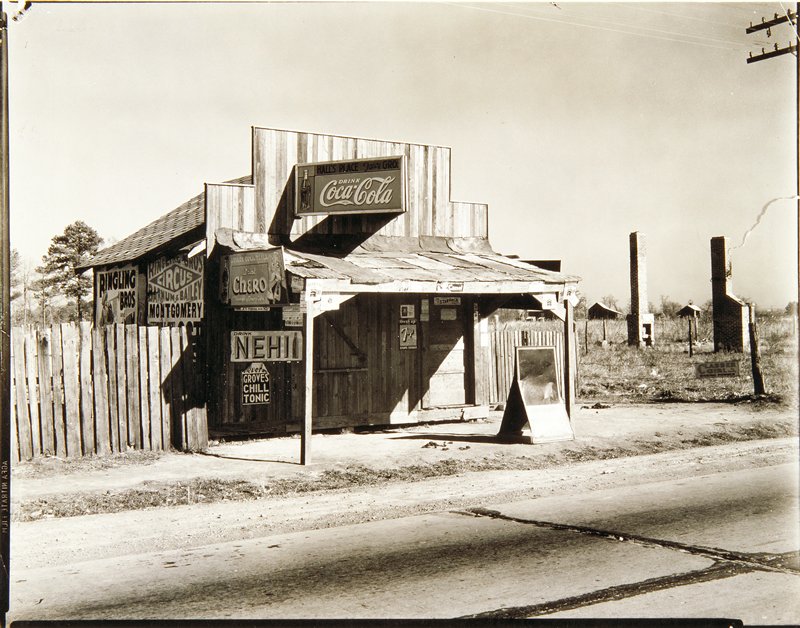 Roadside Store, Vicinity Selma, Alabama, Walker Evans, 1935
