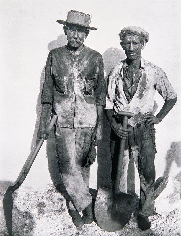 Dock Workers, Havana, Walker Evans, 1932