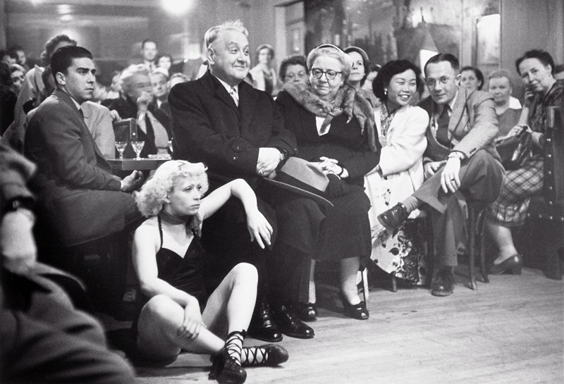 Le Petit Balcon, Robert Doisneau, 1953 (printed 1979)