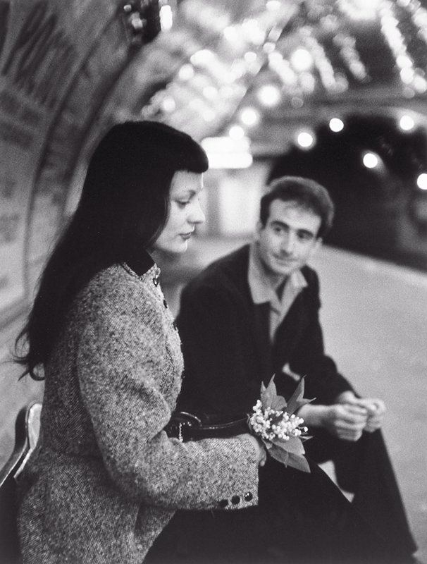 Le Muguet du Métro, Robert Doisneau, 1953 (printed 1979)