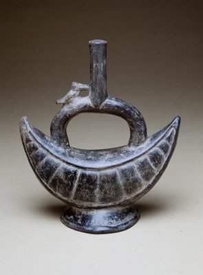Dokumentasi “Vessel”; Ceramic. Minneapolis Institute of Art.