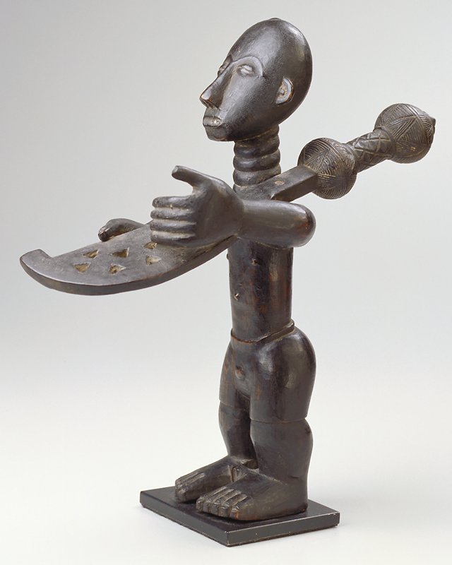 Man Carrying an Executioner's Sword, from a shrine group, Kwaku Benpoh, First half 20th century