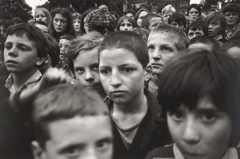 Sons and Daughters of the Interned, Dunville Park, Belfast, Gilles Peress, 1974 (printed 1991)