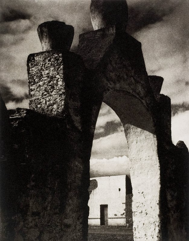 Gateway, Hidalgo, Paul Strand, 1933