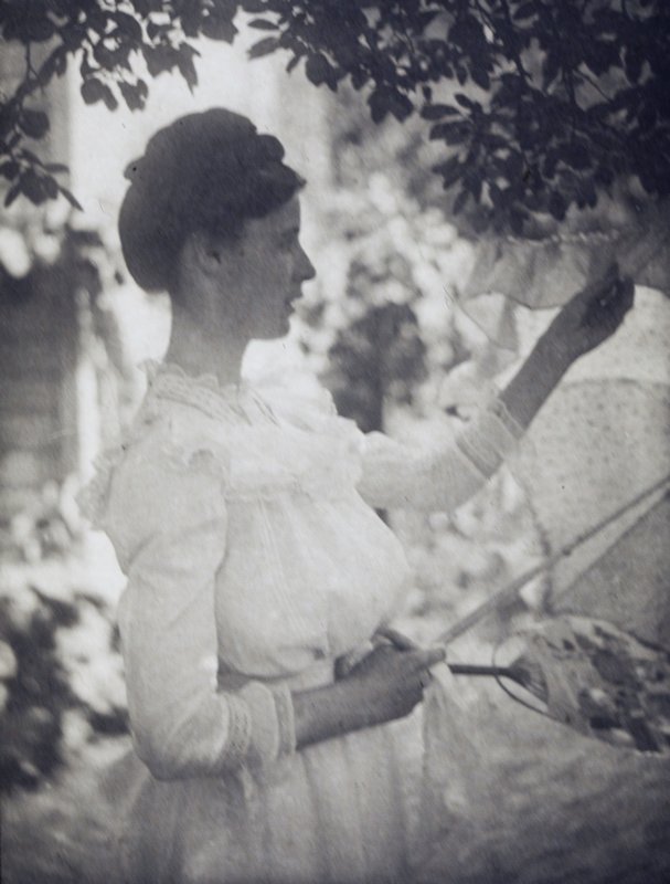 Girl with Parasol, Ema Spencer, January 1909