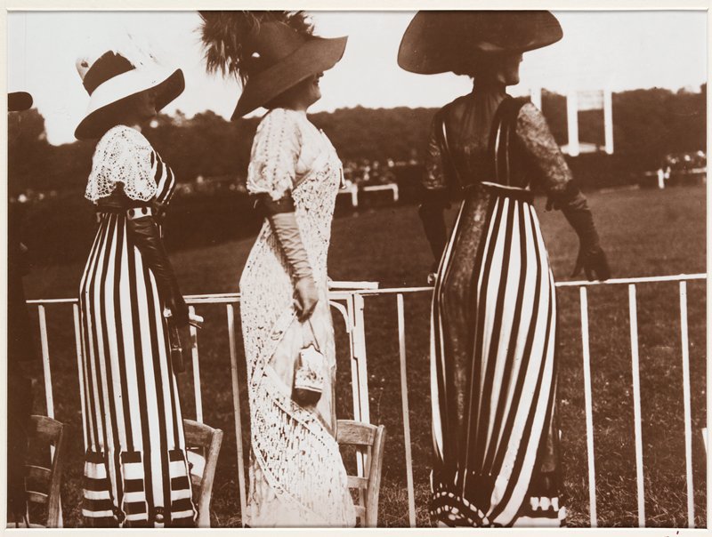 The Race Course at Auteuil, Paris, Jacques Henri Lartigue, 1910 (printed 1972)