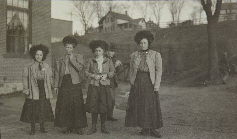 Untitled, Lewis W. Hine, 1909