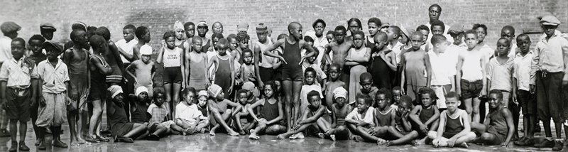 Swimming Team, Harlem, James Van Der Zee, 1925 (printed 1974)