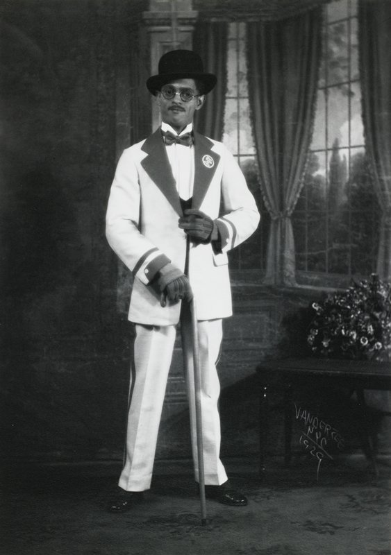 Portrait of an Actor, Harlem, James Van Der Zee | Mia
