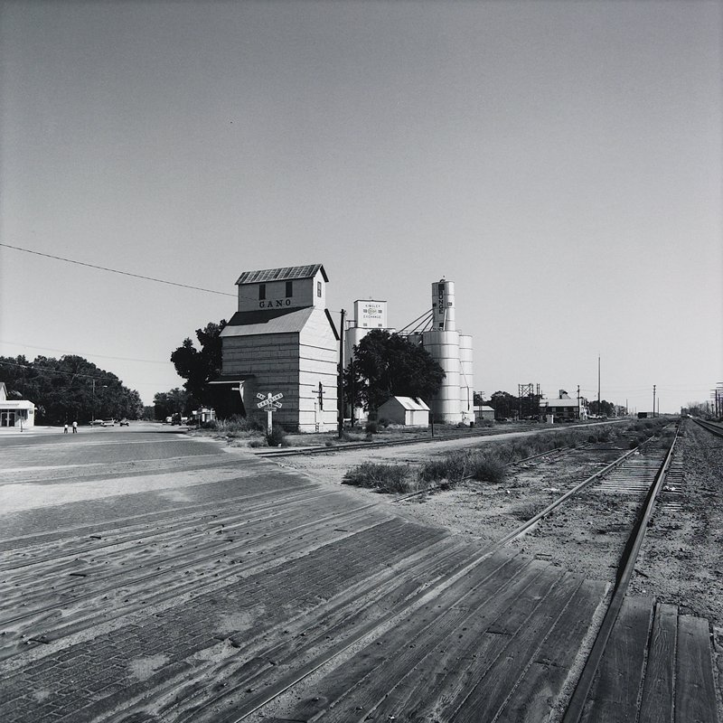 Grain Elevators, Kinsley, Kansas, Frank W. Gohlke, 1973