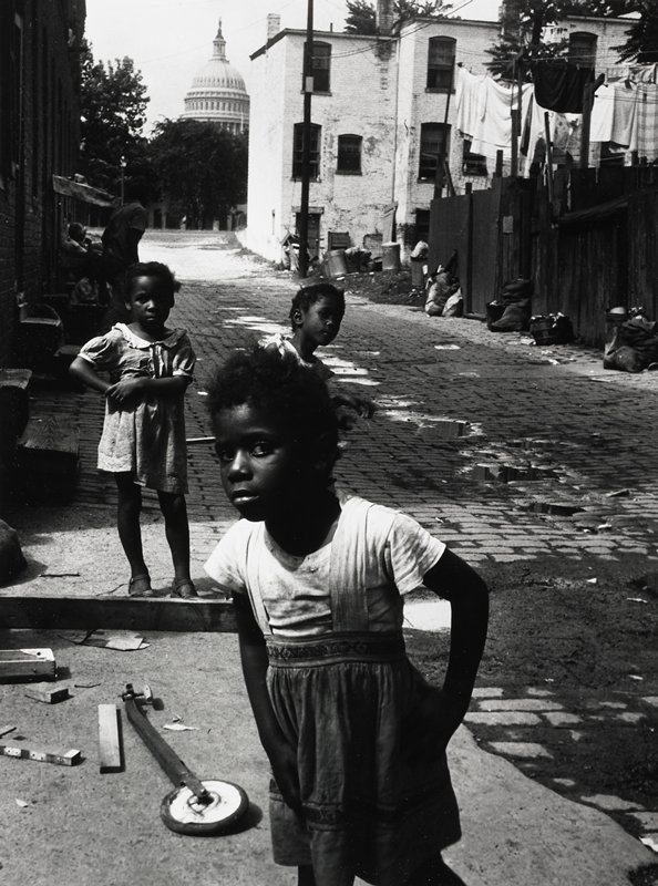 In the Shadow of the Capitol, Marion Palfi, c. 1947