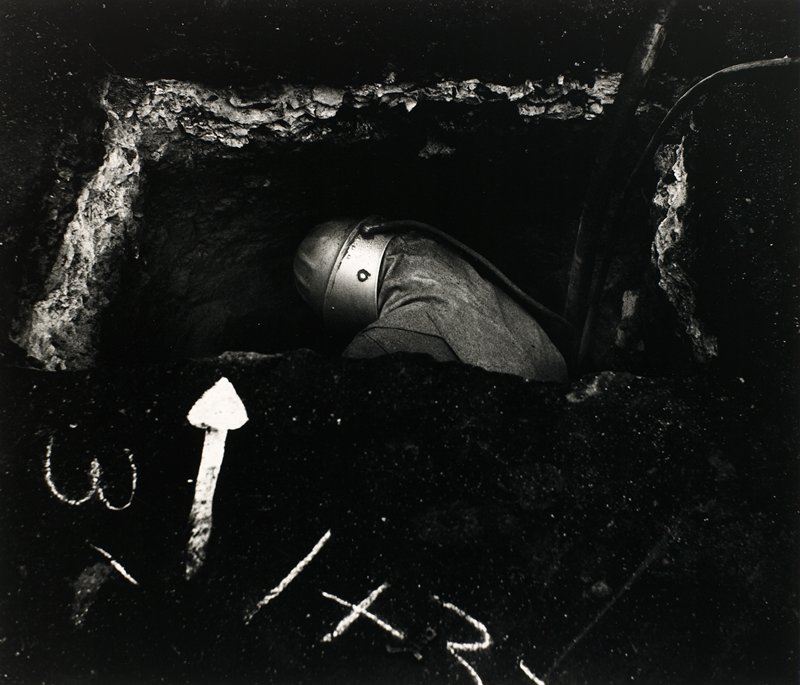 Sand Blaster, San Francisco, Minor White, 1949 (printed 1975)