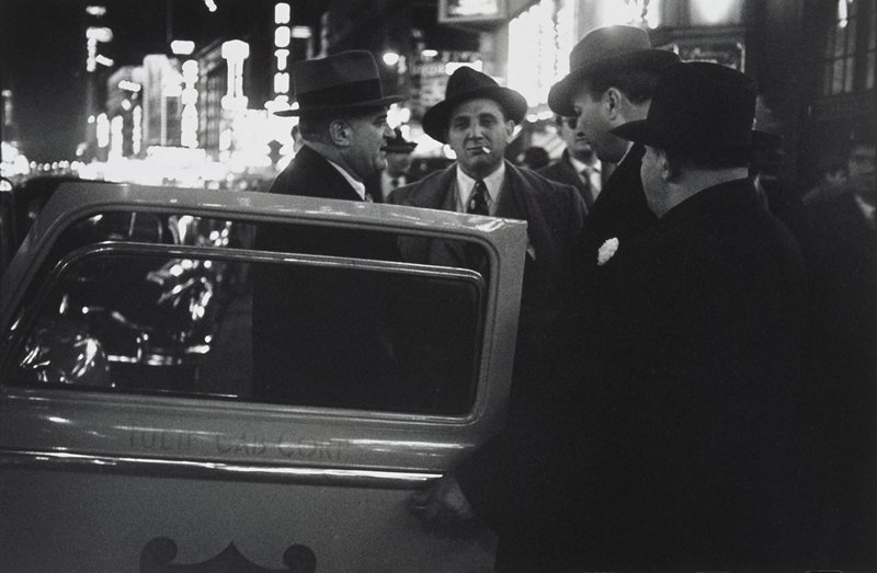 Tulips on Broadway, Louis Faurer, c. 1948