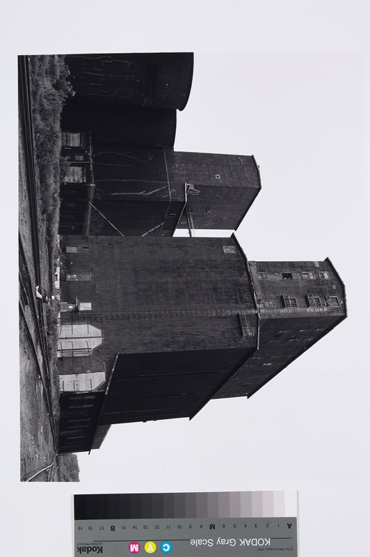 St. Anthony Elevatior No. 3, Minneapolis, Gary L. Hallman, 1976