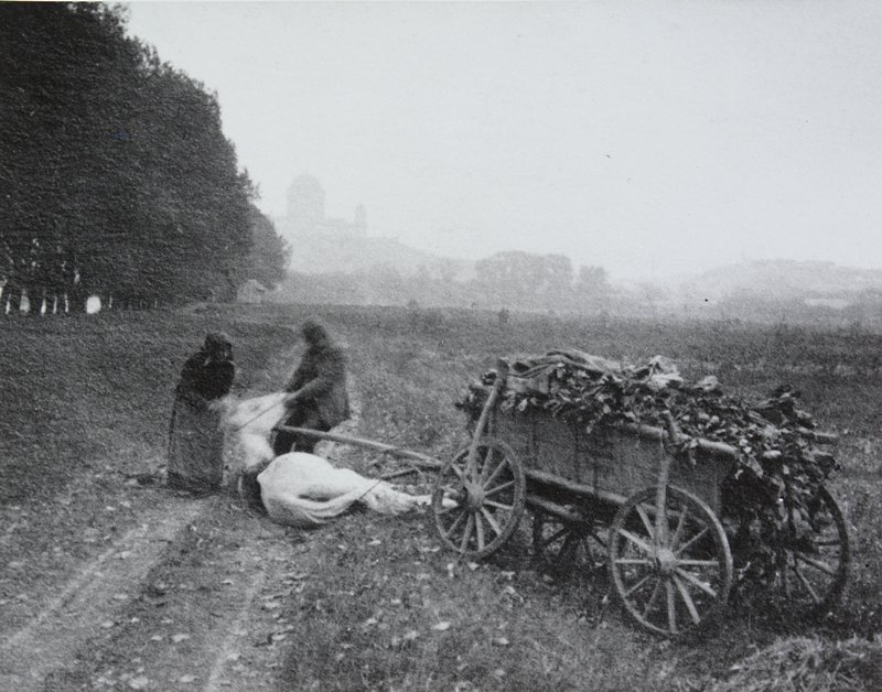 Country Accident, Esztergom, André Kertész, 1916